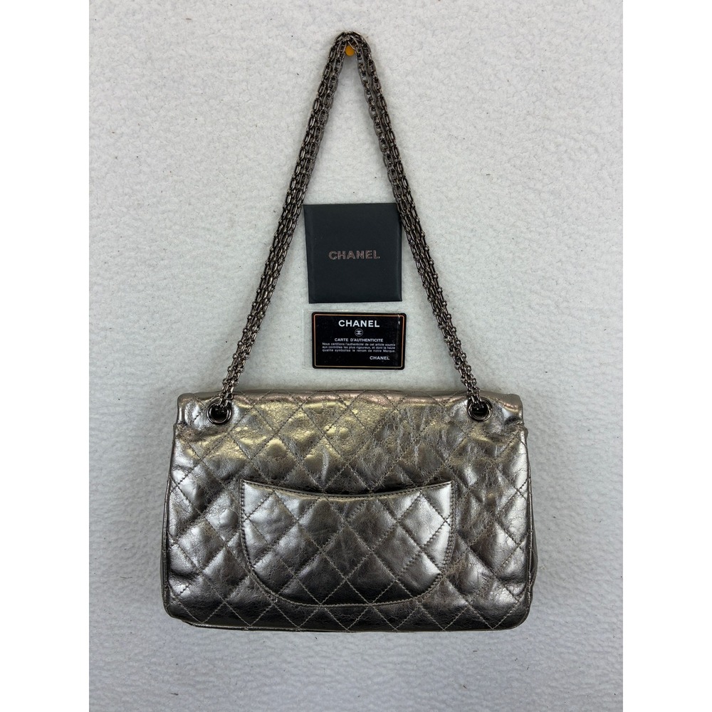 Chanel Metallic Quilted Aged Leather Reissue Shoulder Bag - Picture 7 of 16